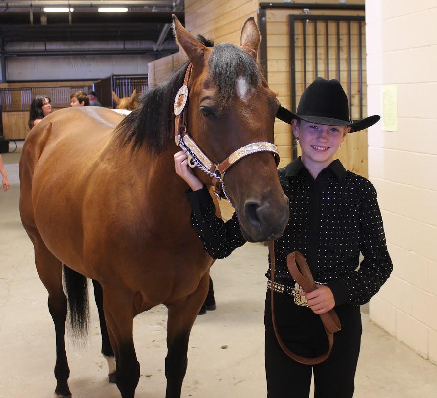 4-H-youth-with-her-horse